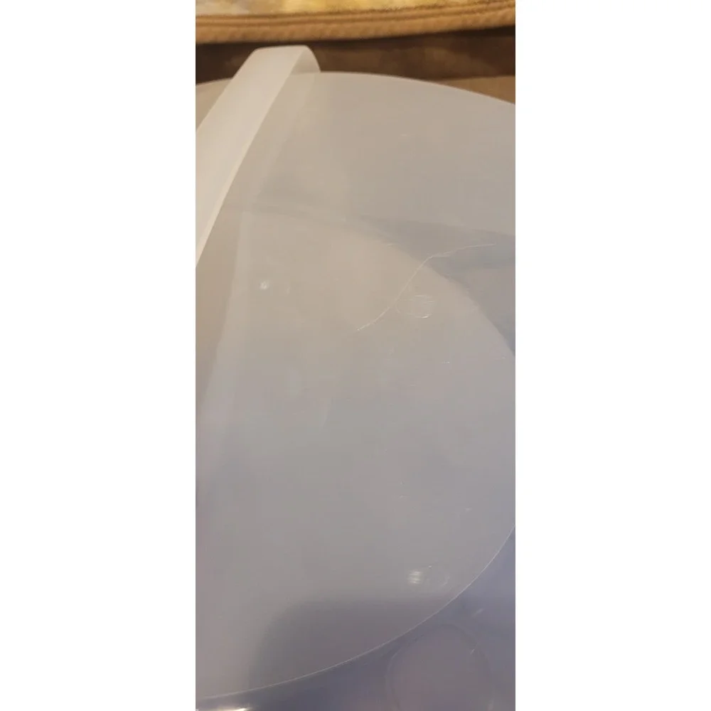 Tupperware BAKE N TAKE 18-Cupcake / 9x13